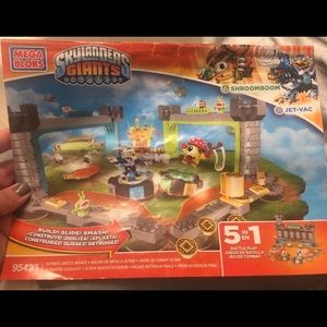 Skylanders mega blocks builders set